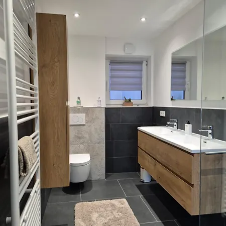 Zum Steinbruch Apartman